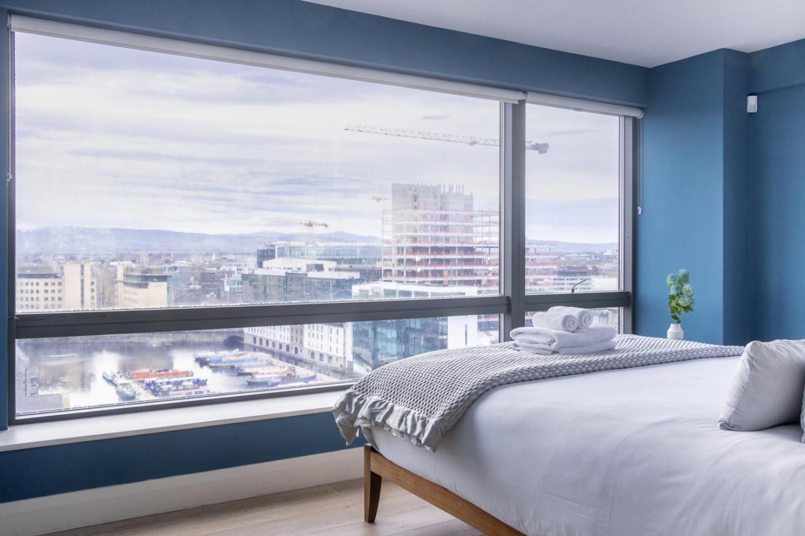 Guestready - Enchanting Views From Millenium Tower Apartment *