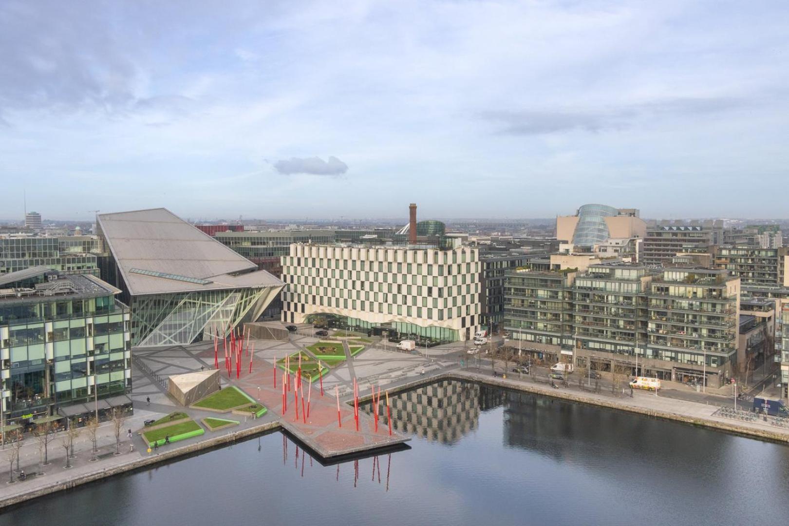 Guestready - Enchanting Views From Millenium Tower Apartment Dublin