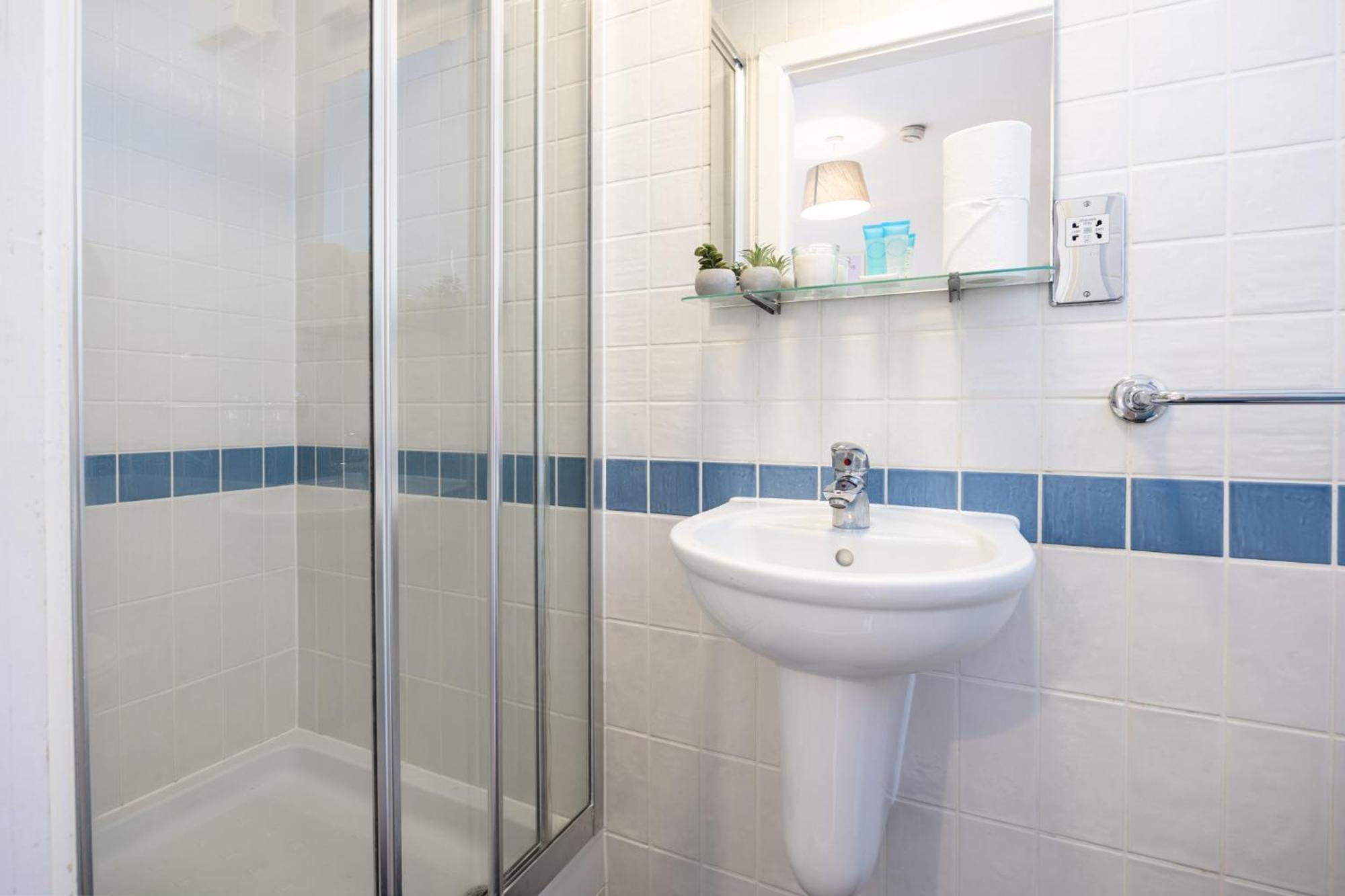 Contemporary 2br Flat In Dublin's Cultural Hub Dublin