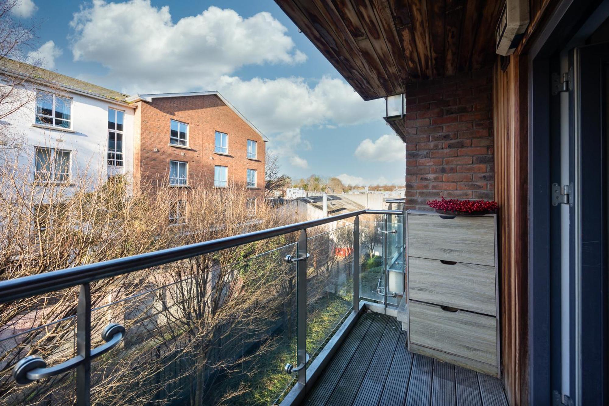 Contemporary 2br Flat In Dublin's Cultural Hub Apartment Dublin