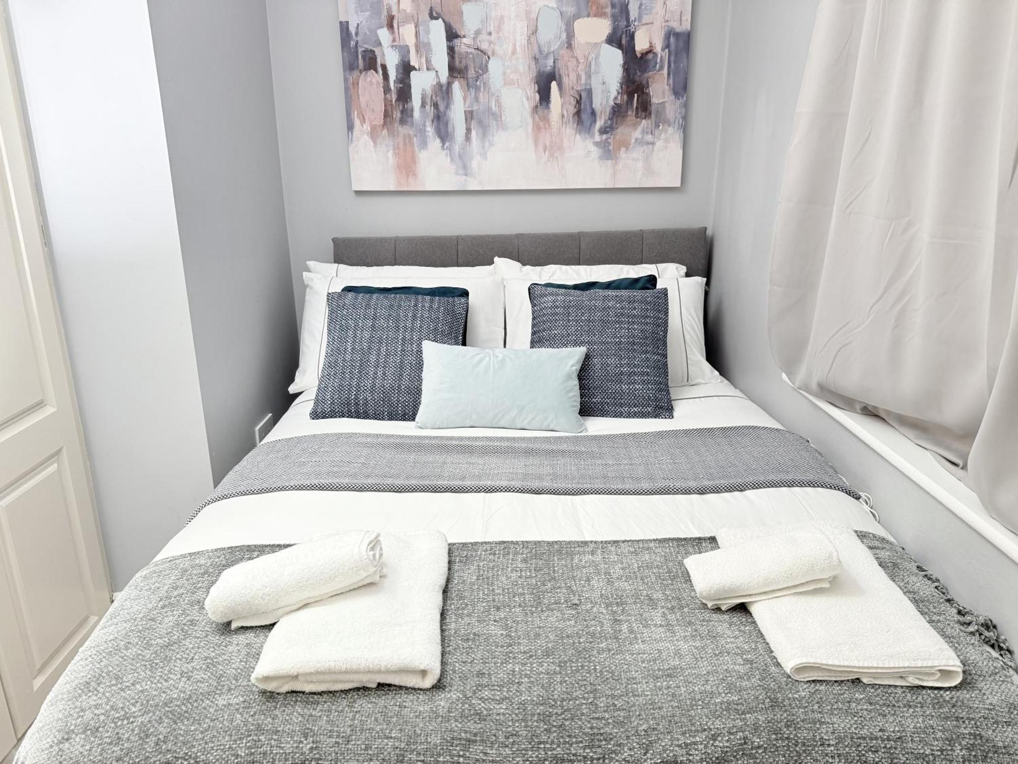 Apartment In Location *