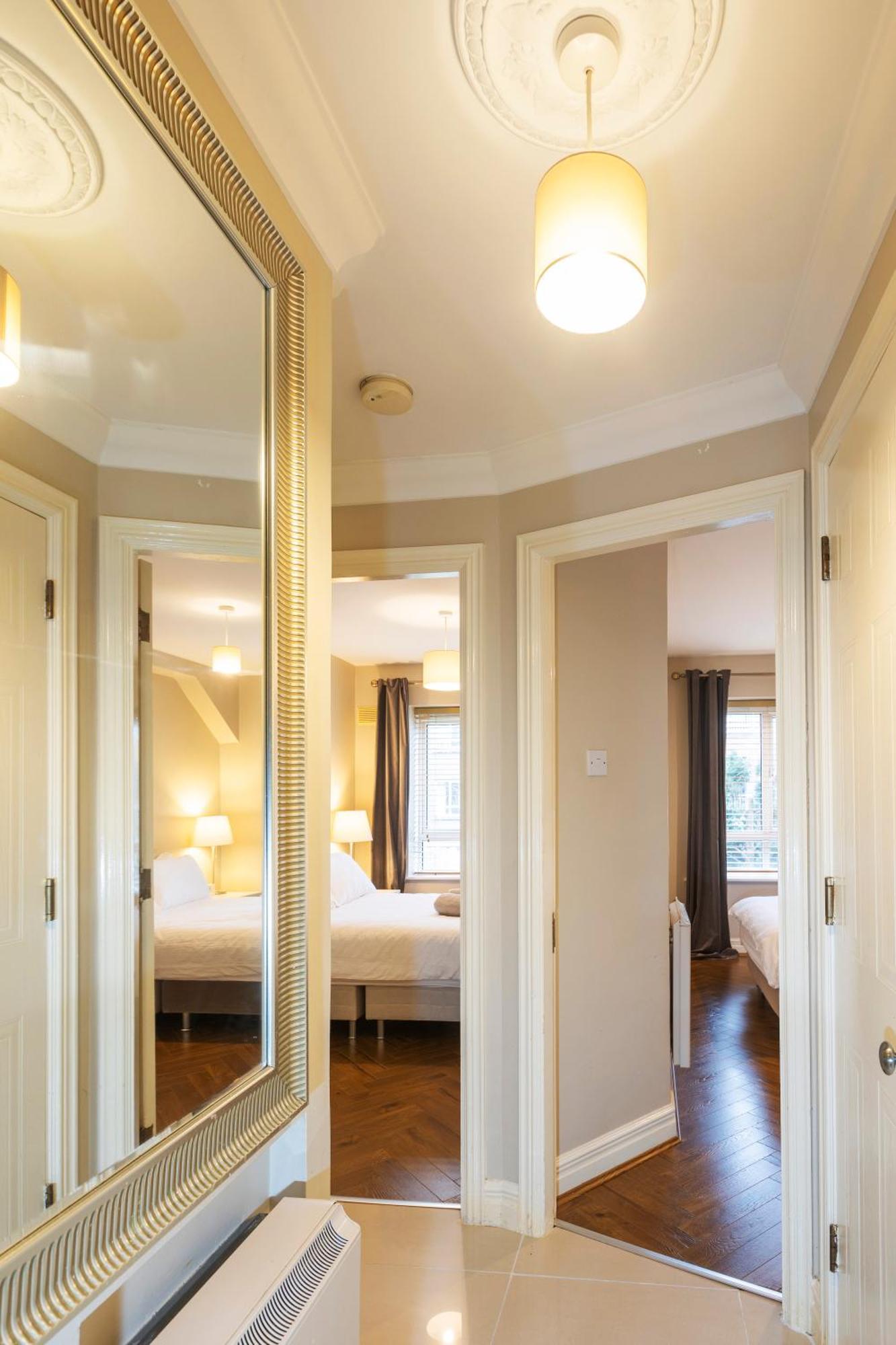 The Picasso - Trendy 2 Bd Ap- 4 - Super Fast Wifi Appartement Dublin