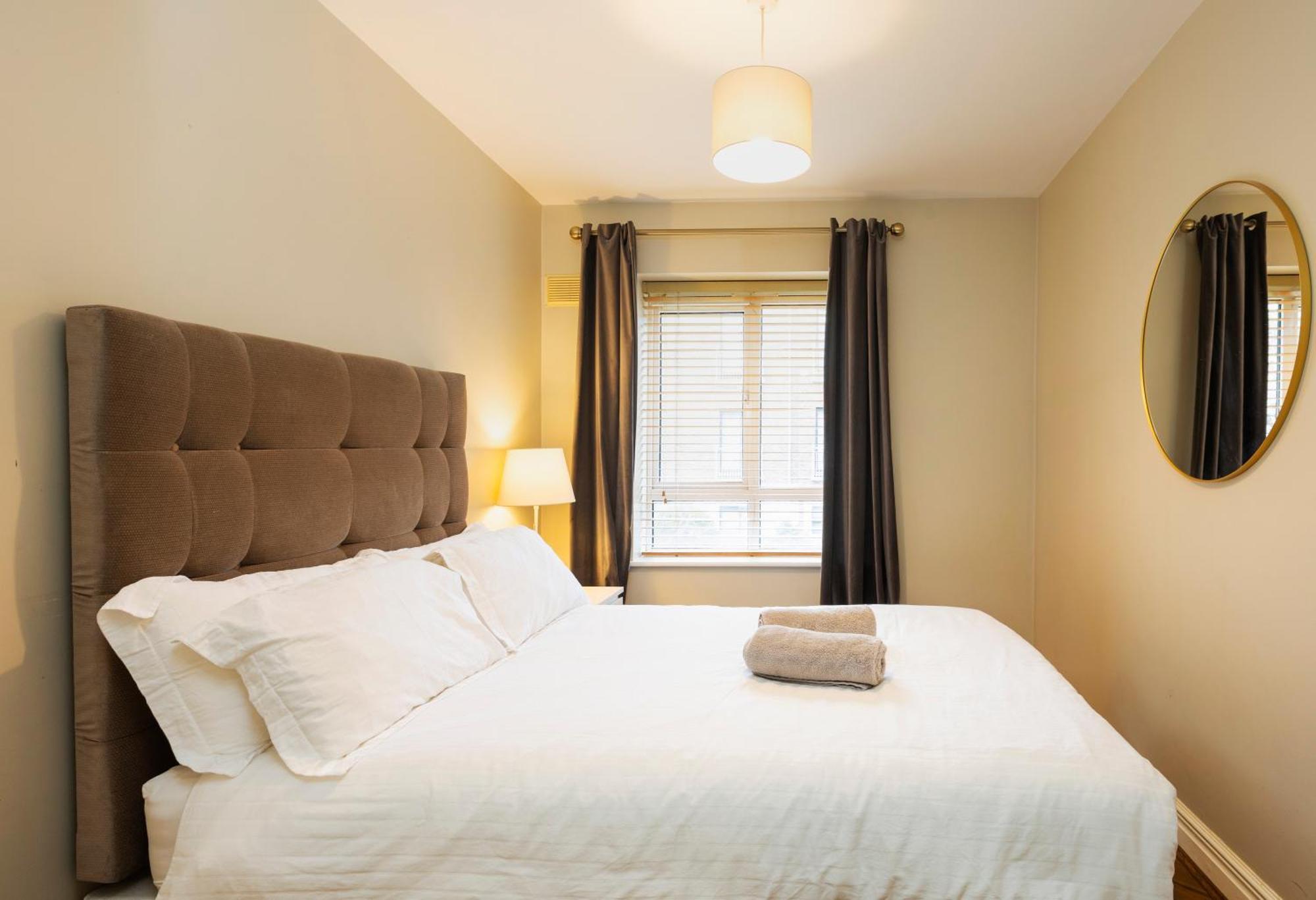 Appartement The Picasso - Trendy 2 Bd Ap- 4 - Super Fast Wifi *