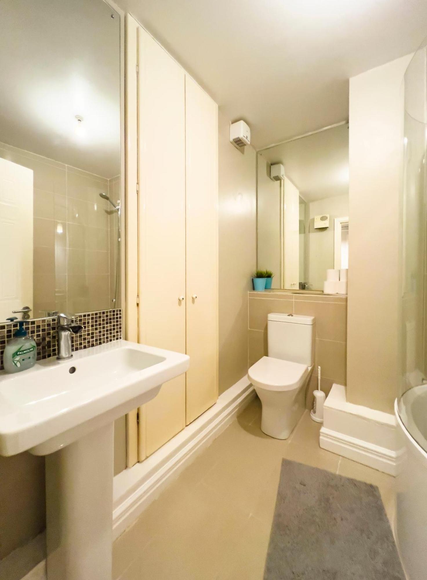 Appartement The Picasso - Trendy 2 Bd Ap- 4 - Super Fast Wifi