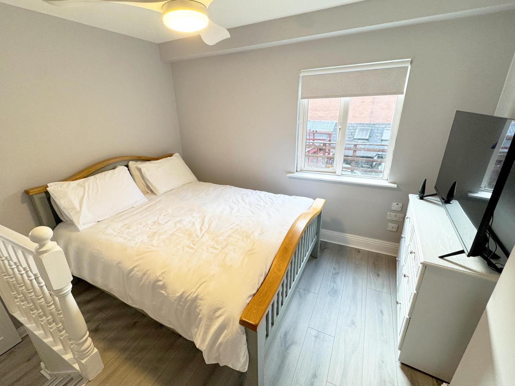 Apartment Molloys