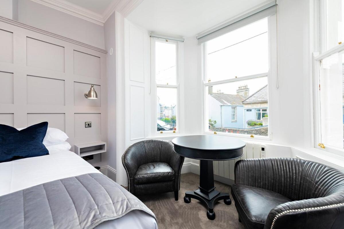 Stylish Marina Escape Dublin