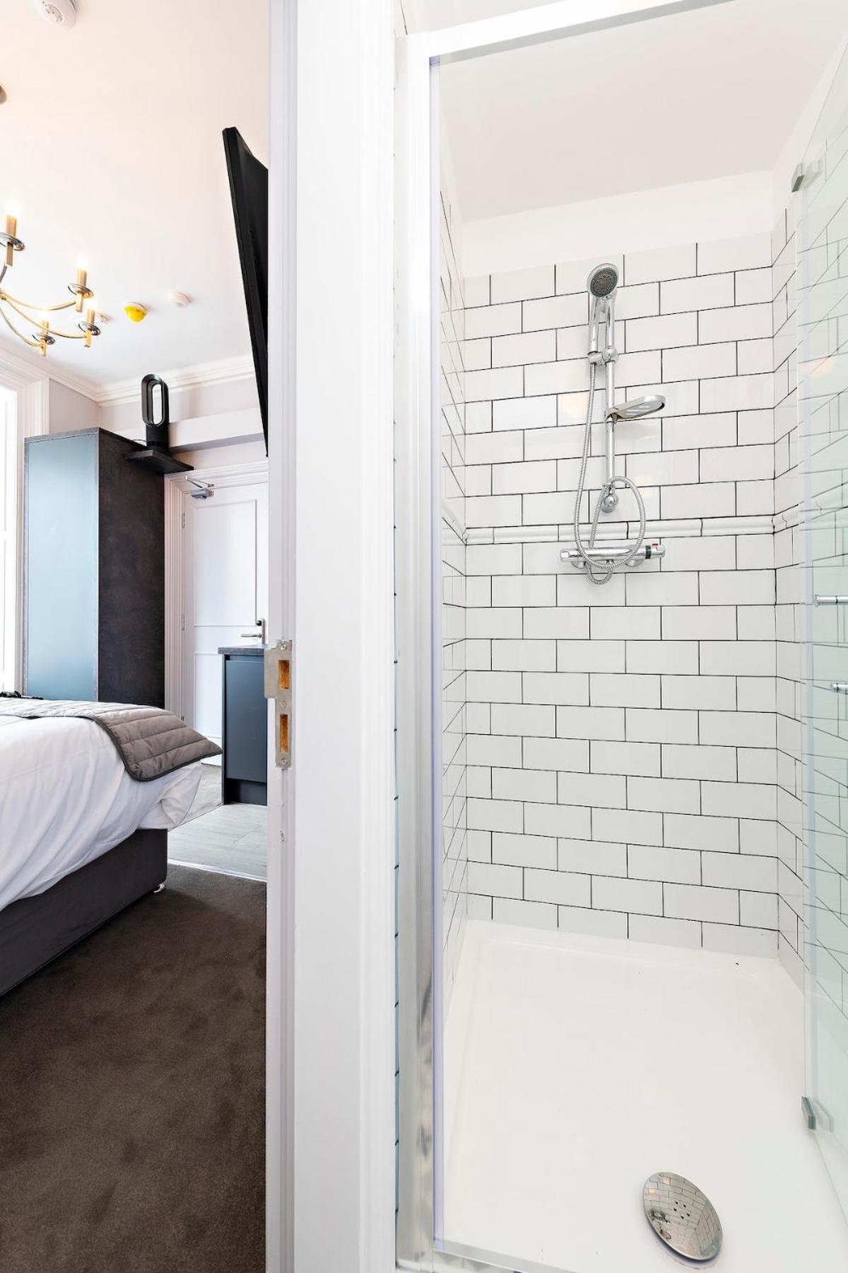 Stylish Marina Escape Apartment Dublin