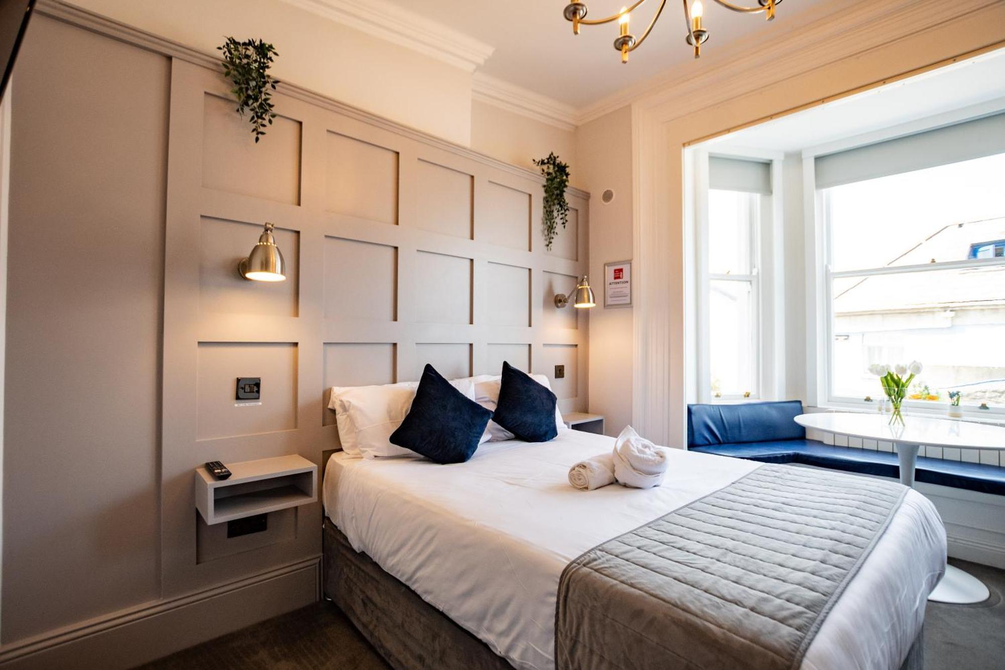 Apartment Stylish Marina Escape