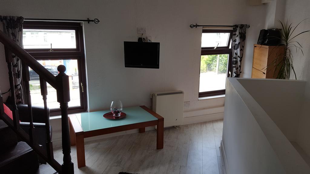Apartment Malahide Road Flat *