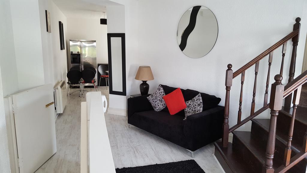 Malahide Road Flat Apartment