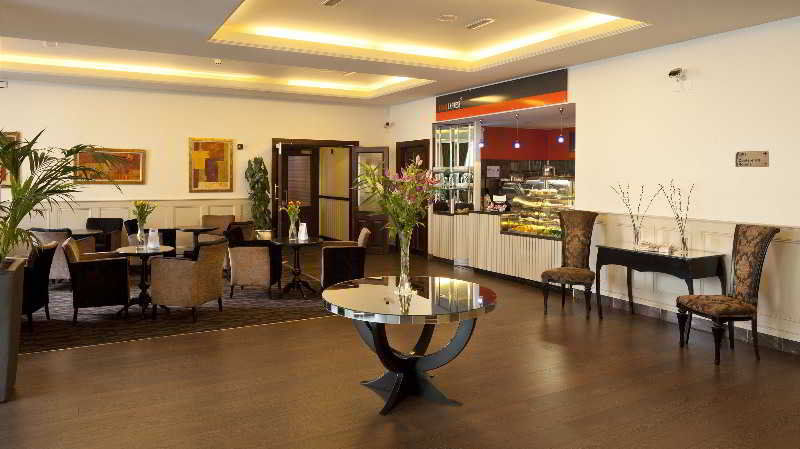 Grand Canal 4* Dublin