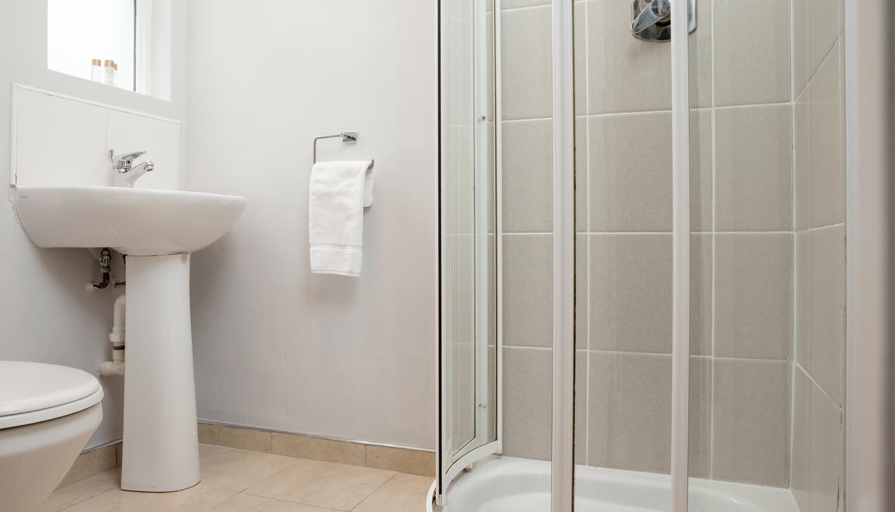 Apartment Temple Street Aparthotel 3*