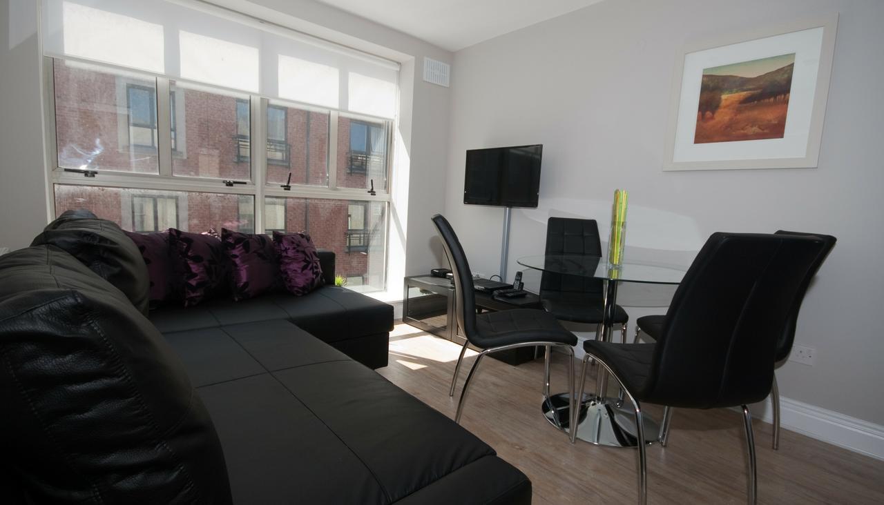 Wolf Tone Street Aparthotel *