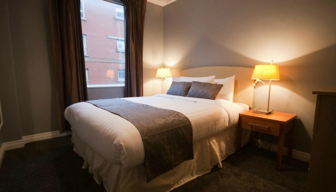 Wolf Tone Street Aparthotel