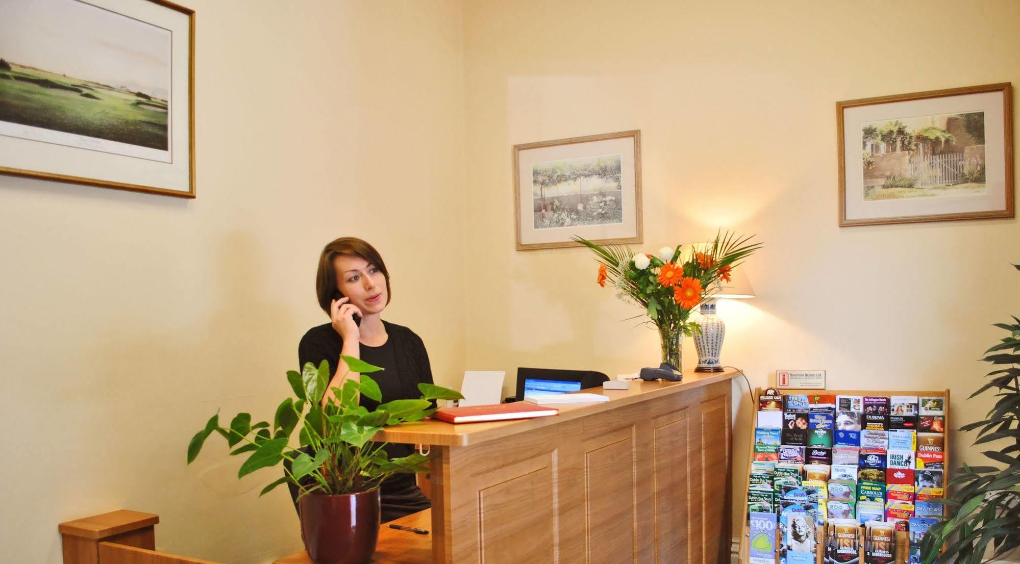 Hotel Morehampton Townhouse 3*