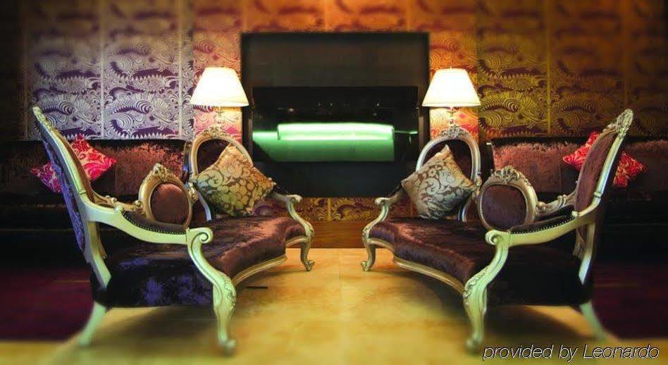 Hotel Clontarf Castle 4*