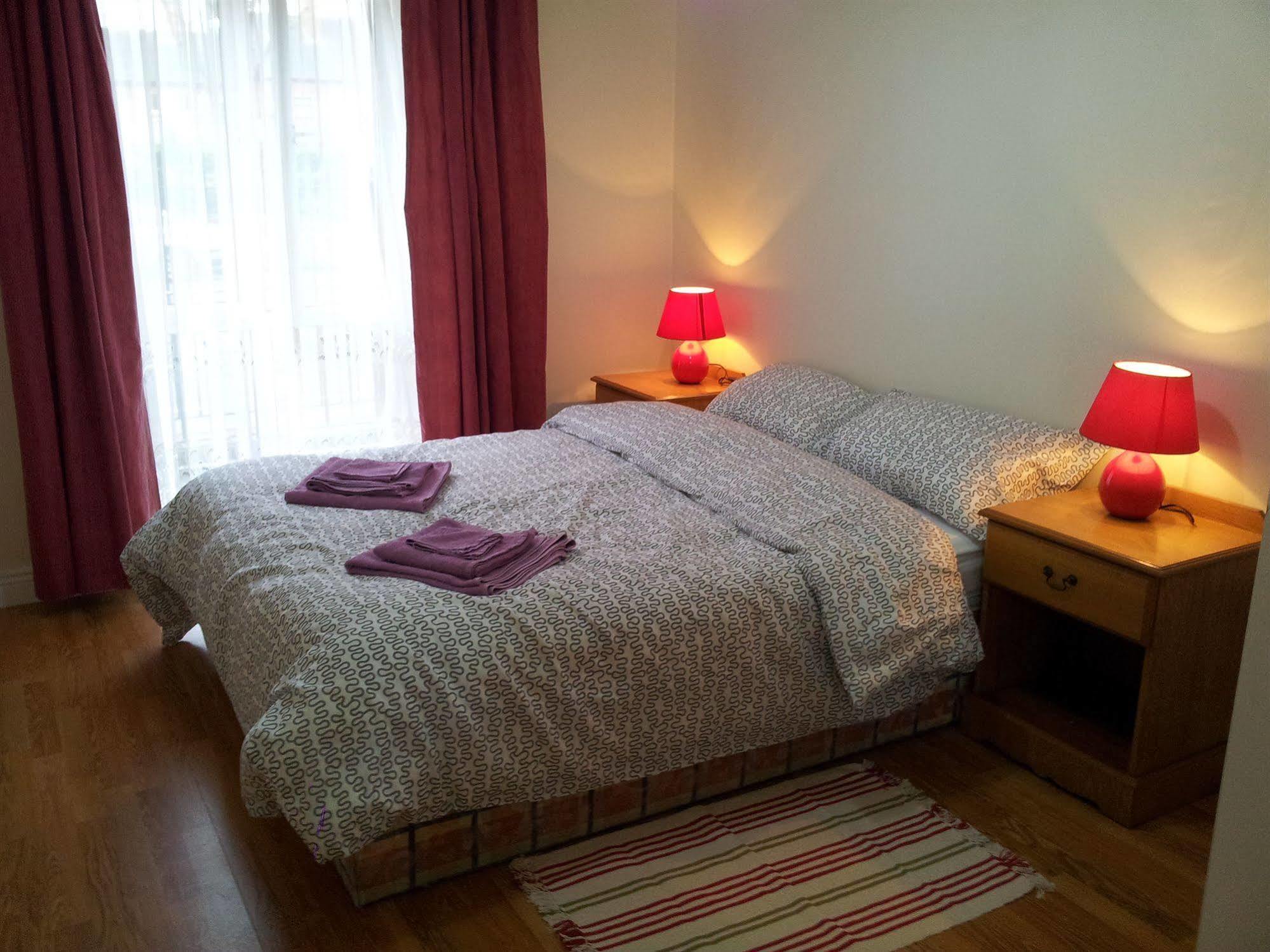 Hotel Custom Hall Holiday Dublin