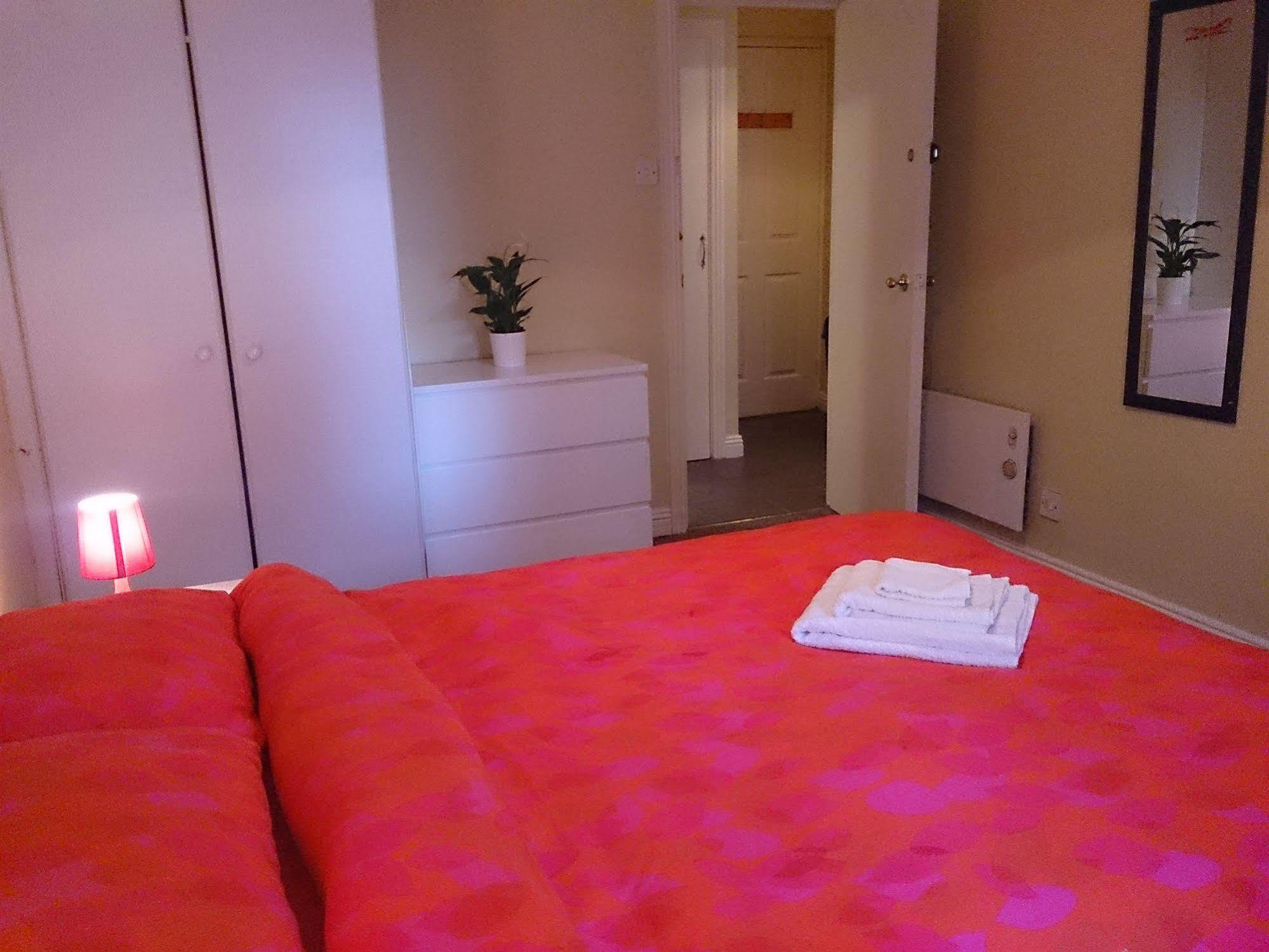 Hotel Custom Hall Holiday *