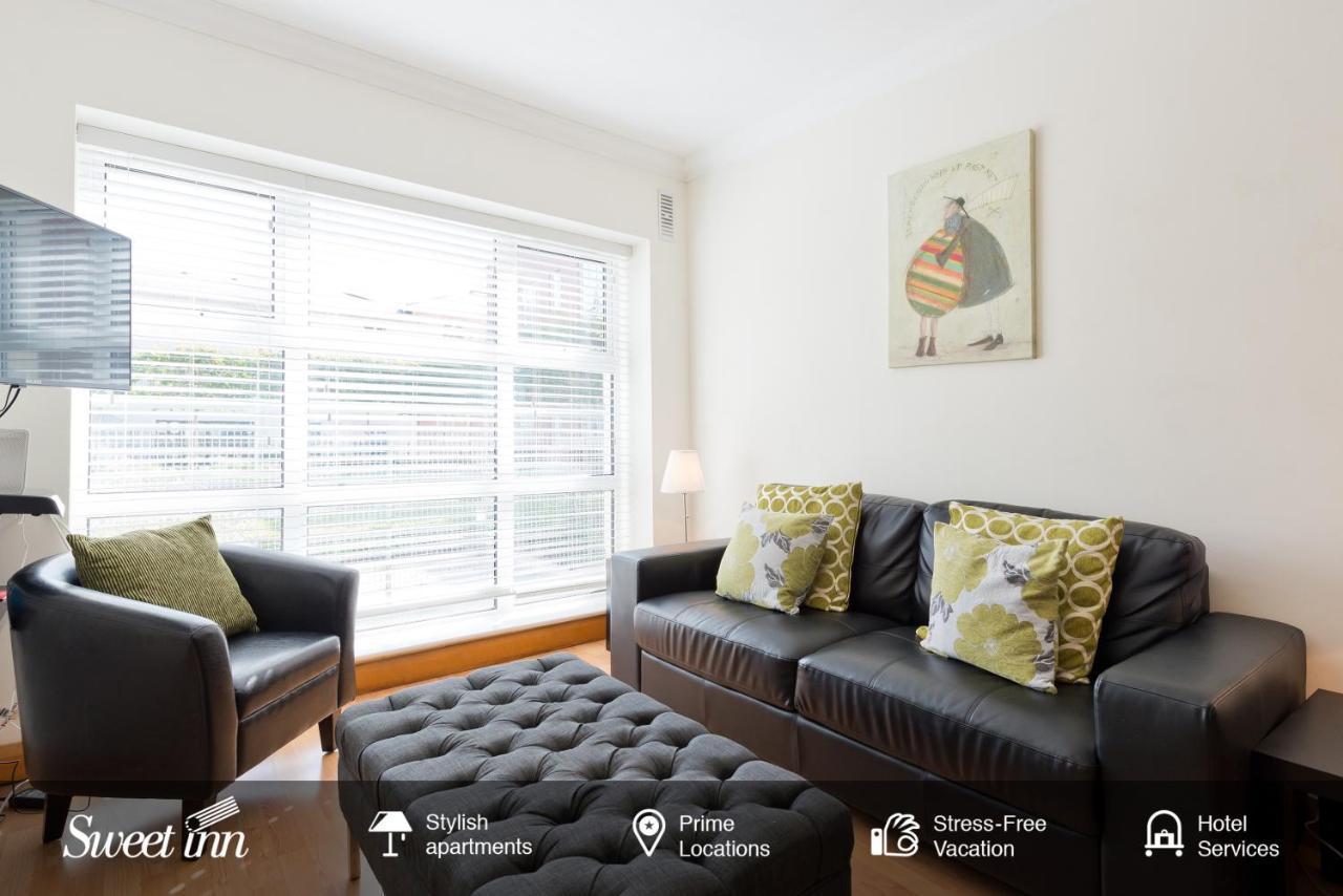Sweet - Contemporary Charlotte Quay Apartment Dublin
