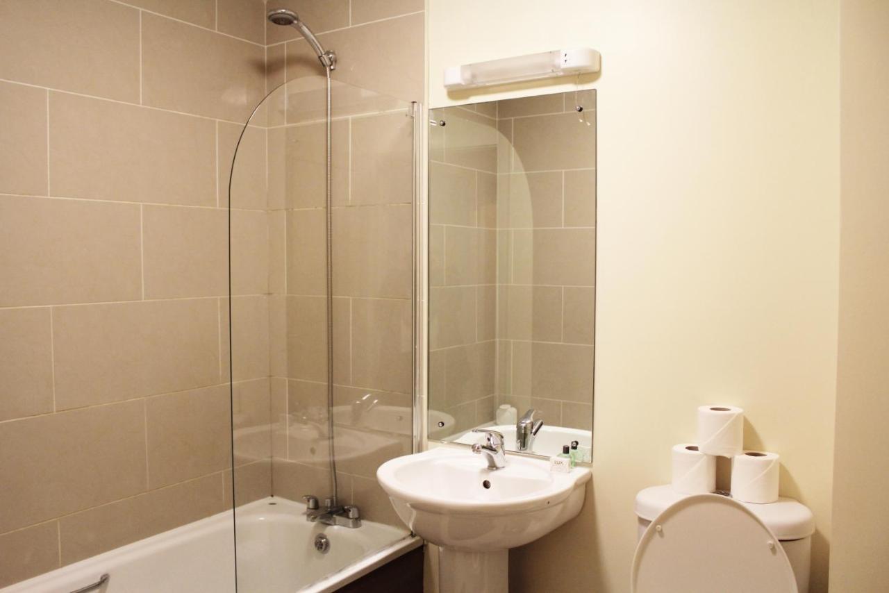 Nice Castleforbes Square Excellent Location In Apartment