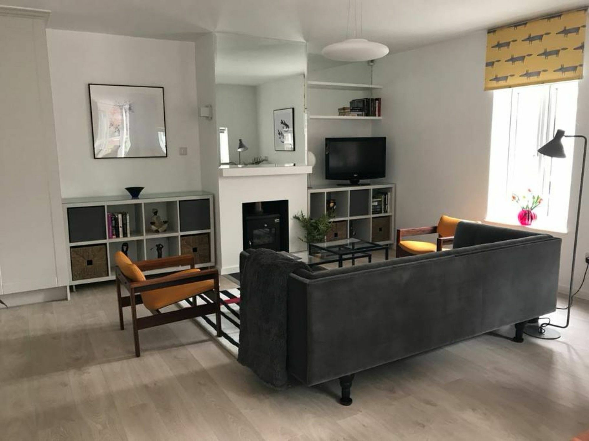 2 Bedroom Flat In Sleeps 4 Appartement *