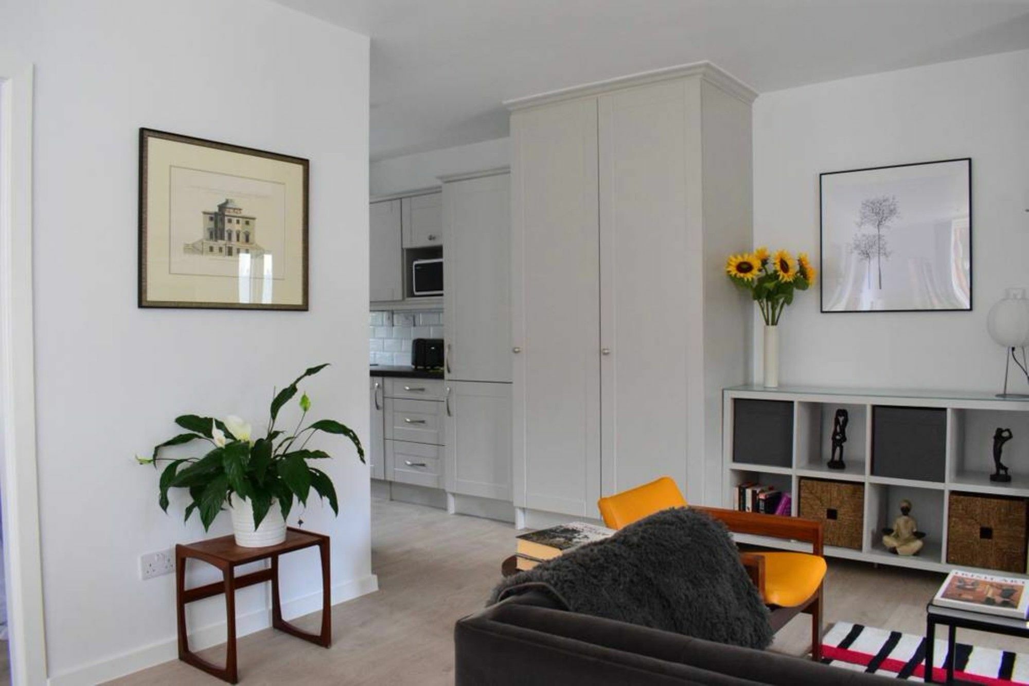 2 Bedroom Flat In Sleeps 4 Appartement *