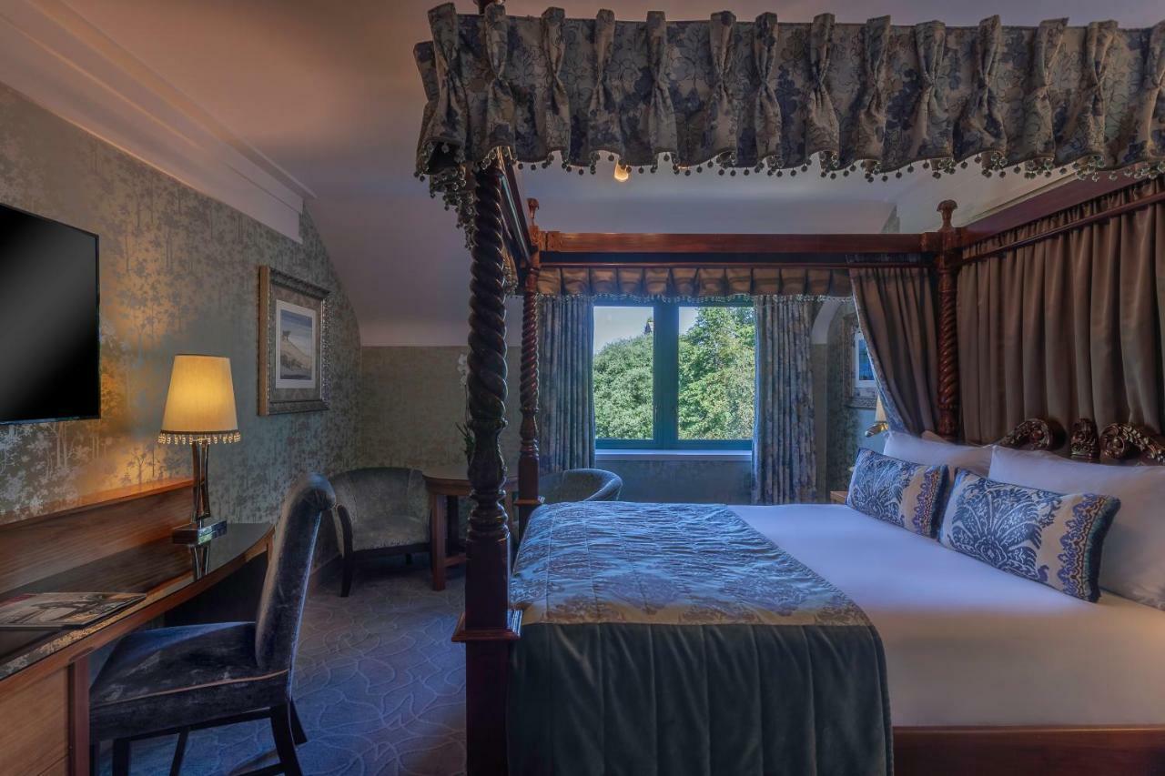 Hotel Clontarf Castle 4*