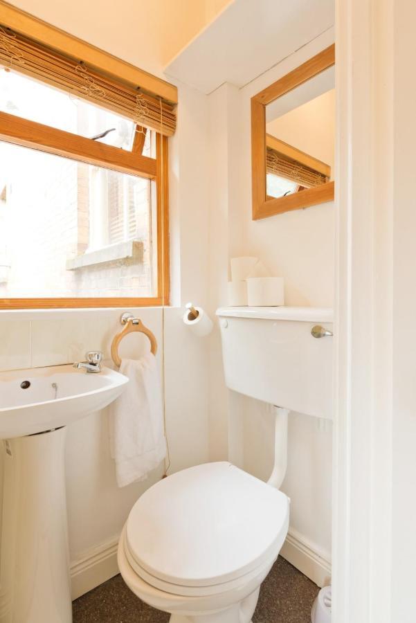 4 Small Bedsit 10 Minutes Walk To City Groy61 Appartement *