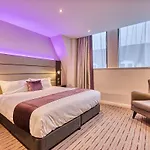 Premier Inn Dublin City Centre