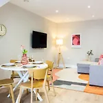 Guestready - Encantando O Apartamento 2Br No Newmarket Hall