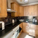 Central Dublin 1-Bedroom Retreat