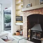 A Tranquil Retreat In Ranelagh