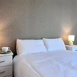 Central Dublin 2 Bed Apt Near City Centre