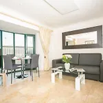 Saint Patrick\'S District Apartments