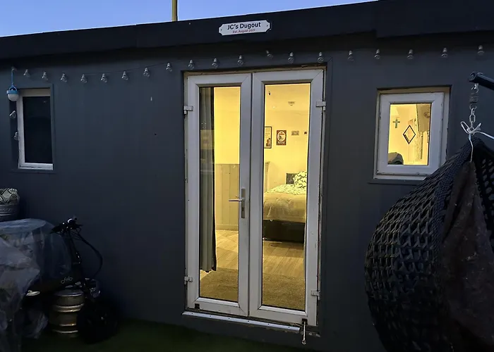 Cosy Open Plan Cabin In Dublin 11 Suit 2 Persons