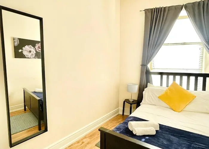 Central Dublin 1-Bedroom Retreat