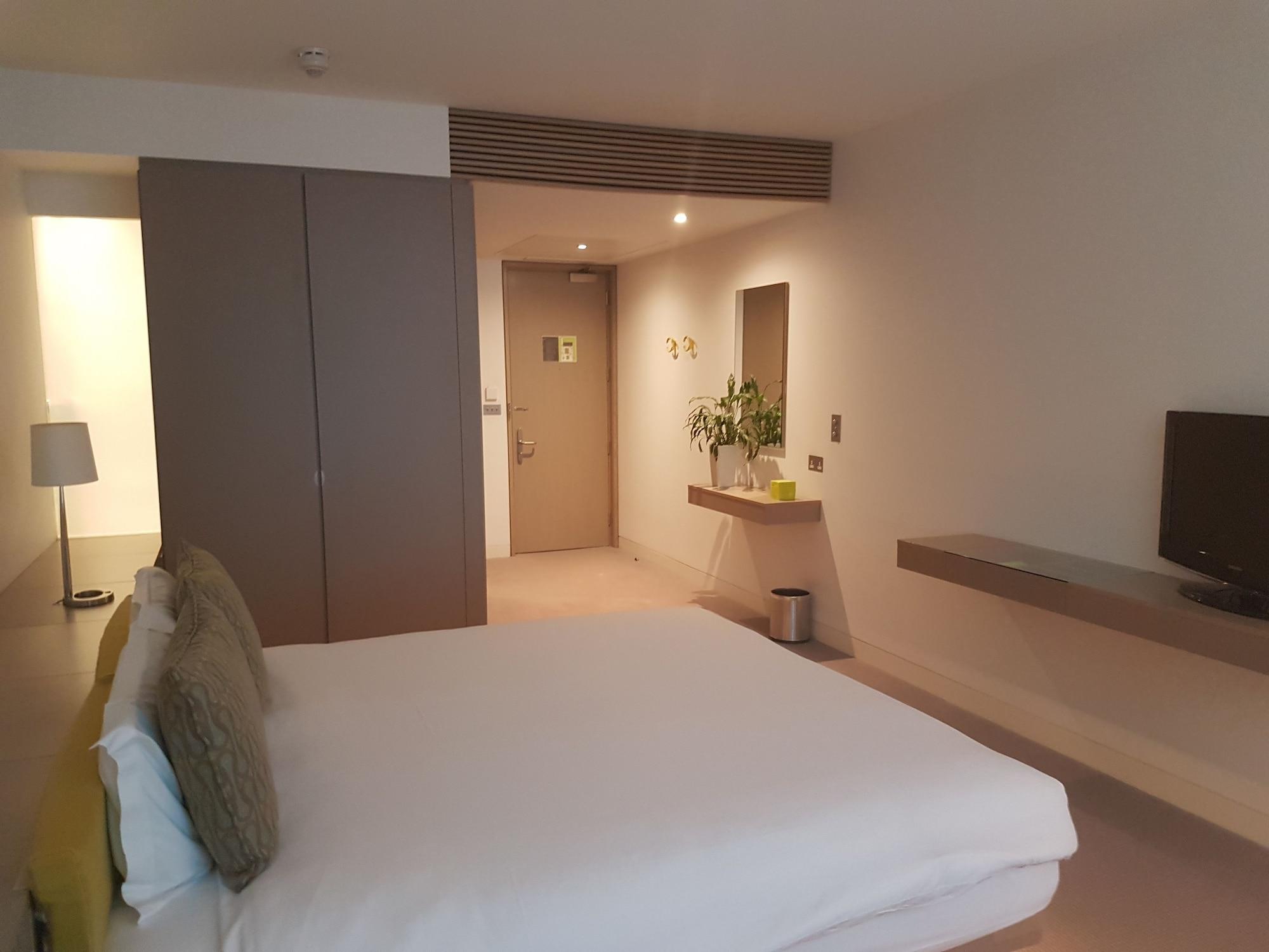 The Gibson 4* Dublin