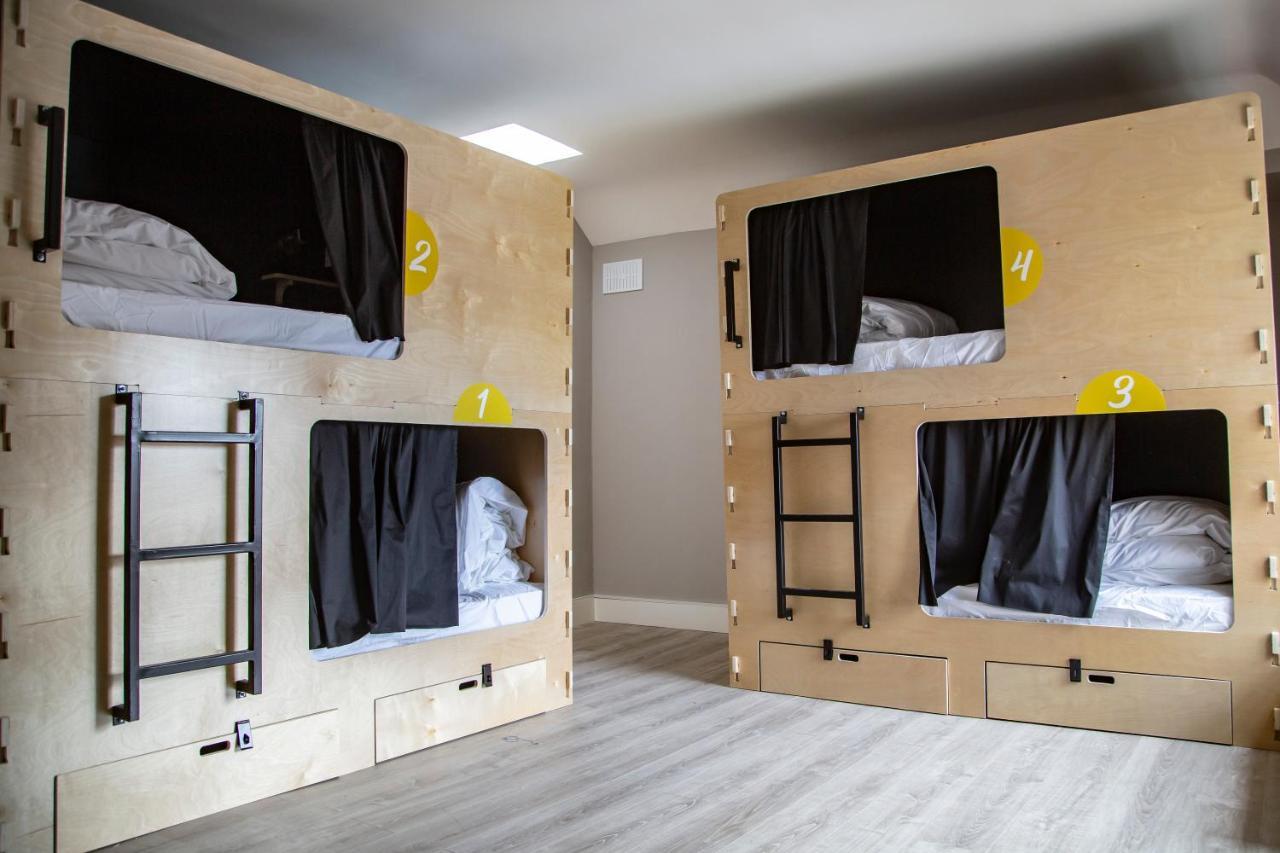 Leevin Mountjoy Hostel *