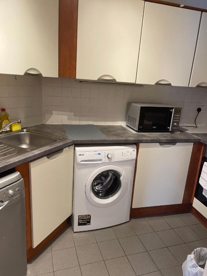 Greeg Court Apartment