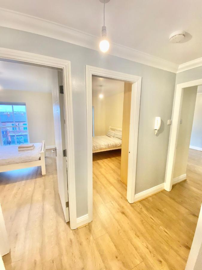 Lovely 2 Bedroom In Apartment