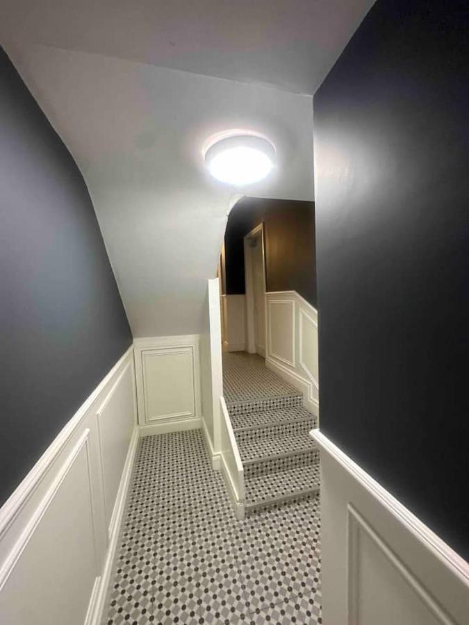 Private Cosy Studio - A1 Location Dublin