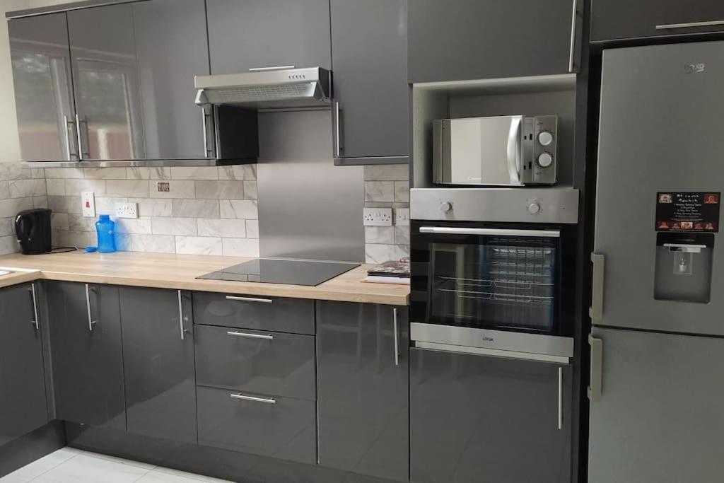 With Private Kitchen Apartment