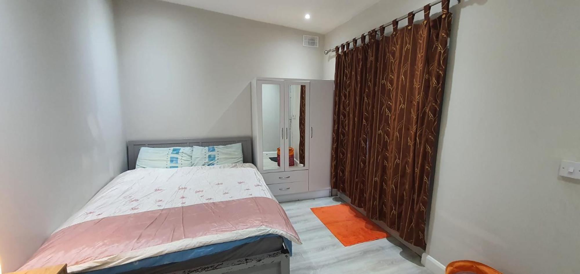 Apartment With Private Kitchen Dublin