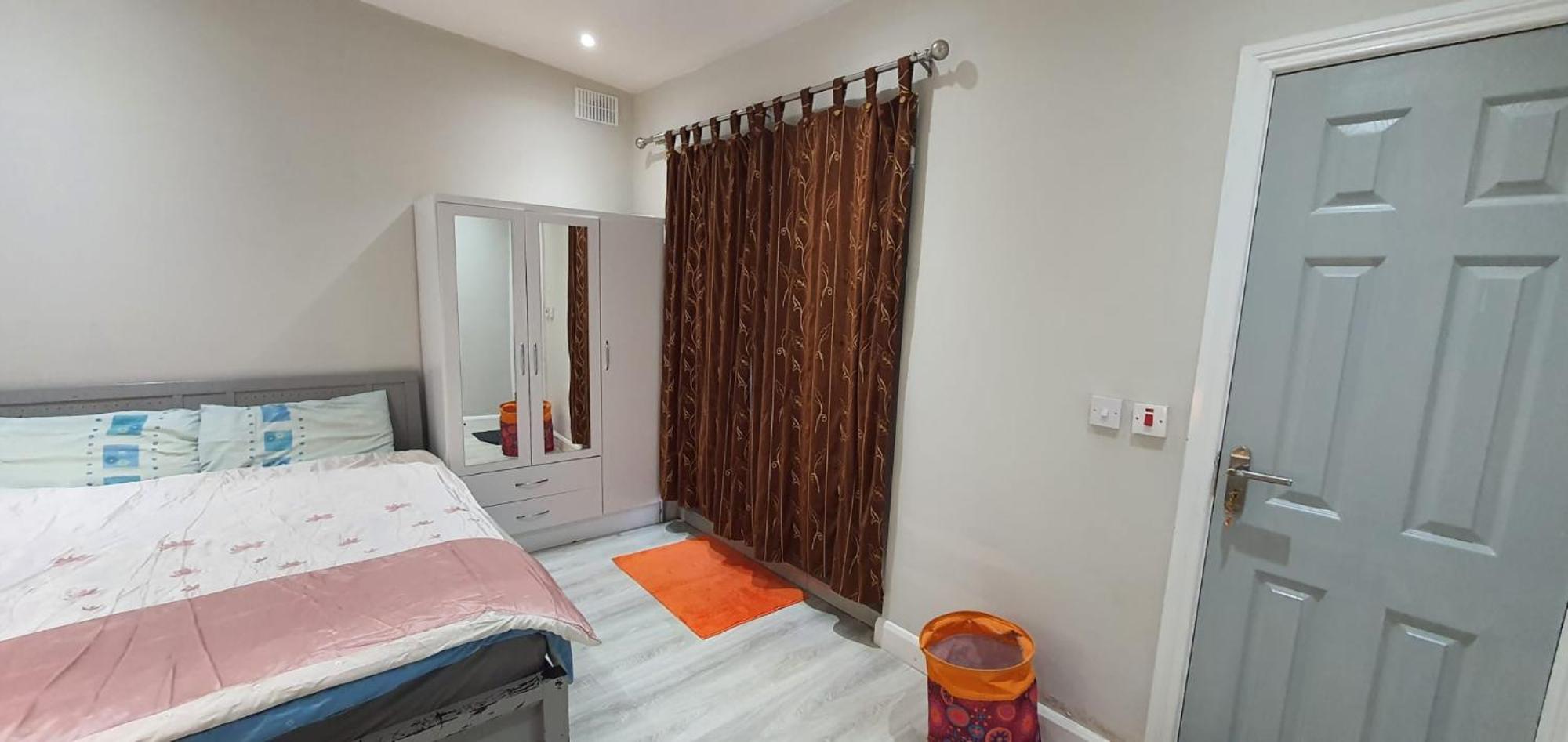 With Private Kitchen * Dublin