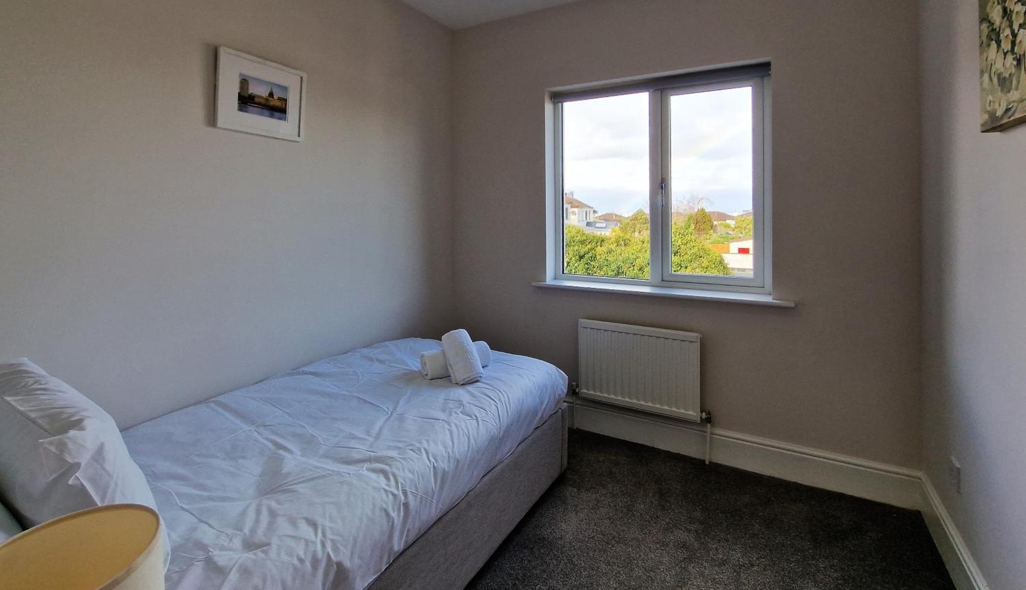 Holiday home 2 Minute Walk To Luas