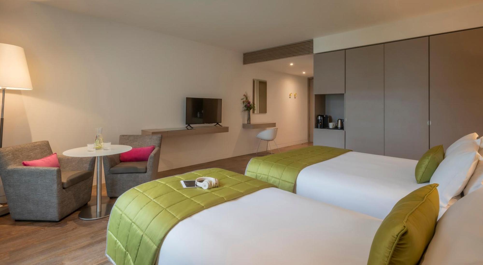 The Gibson Hotel