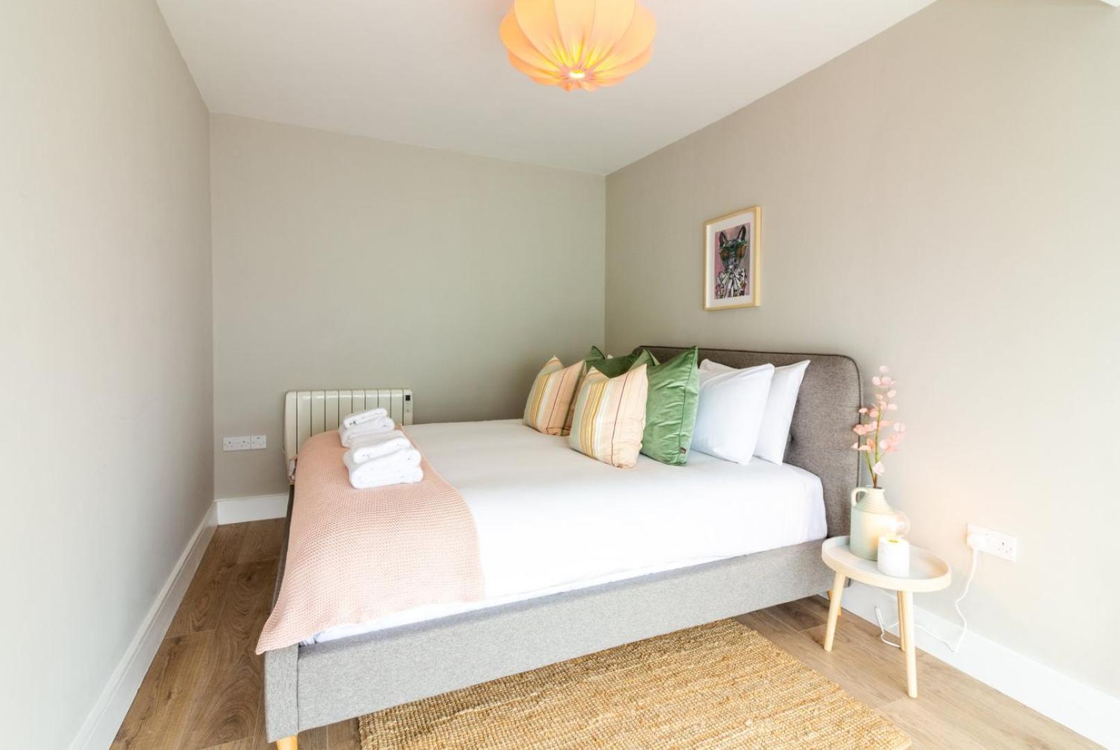 Guestready - Encantando O 2br No Newmarket Hall Apartment *