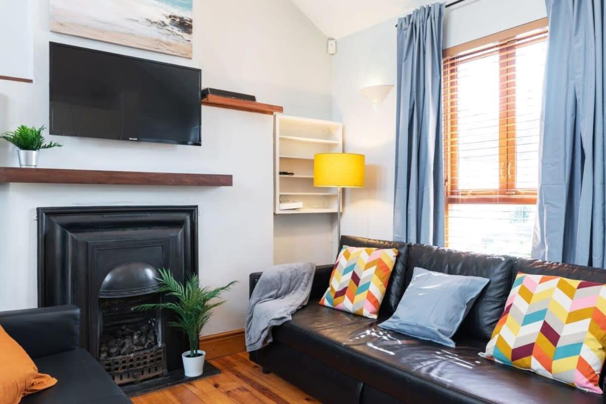 Holiday home Beautiful Location Fast Wifi N Tv Dublin