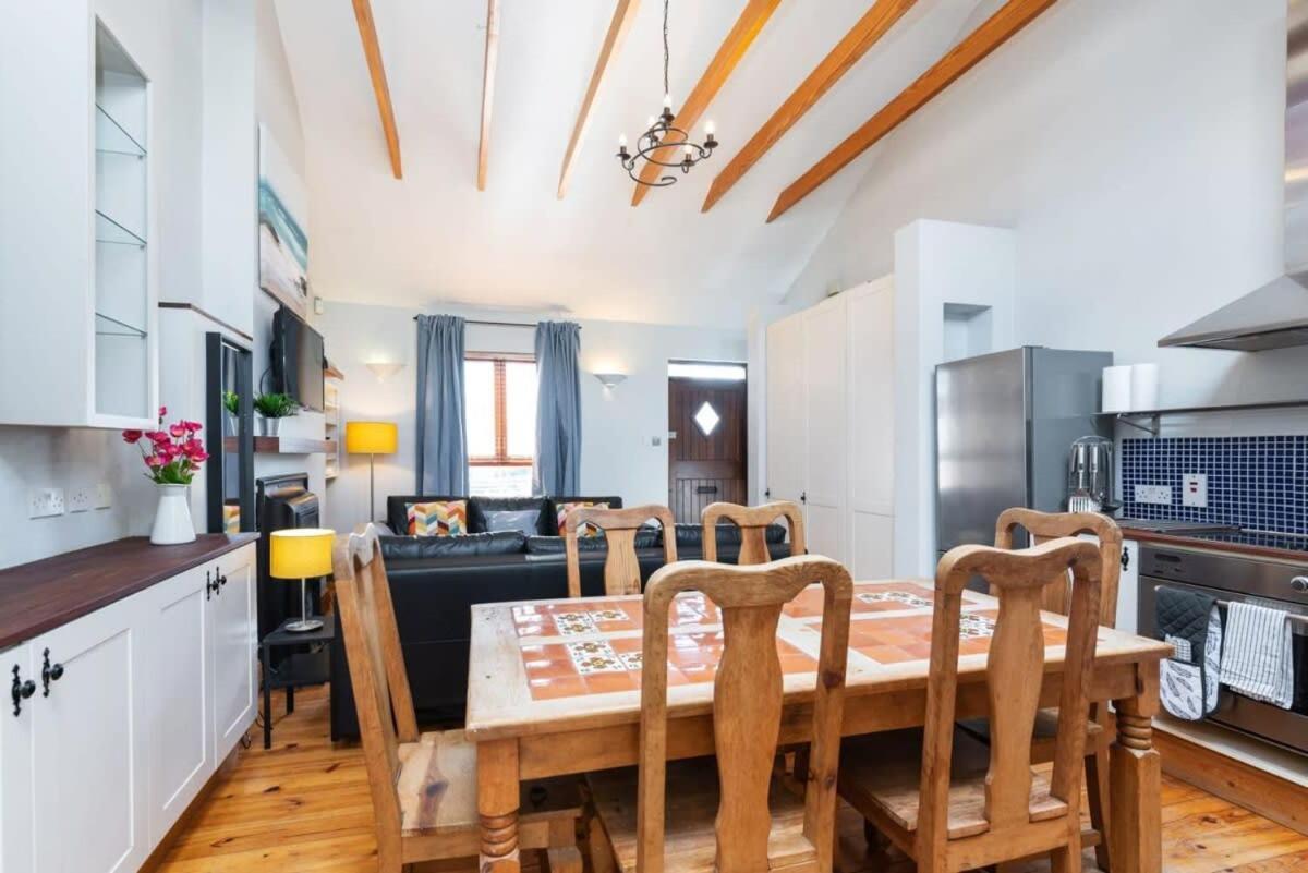 Holiday home Beautiful Location Fast Wifi N Tv Dublin