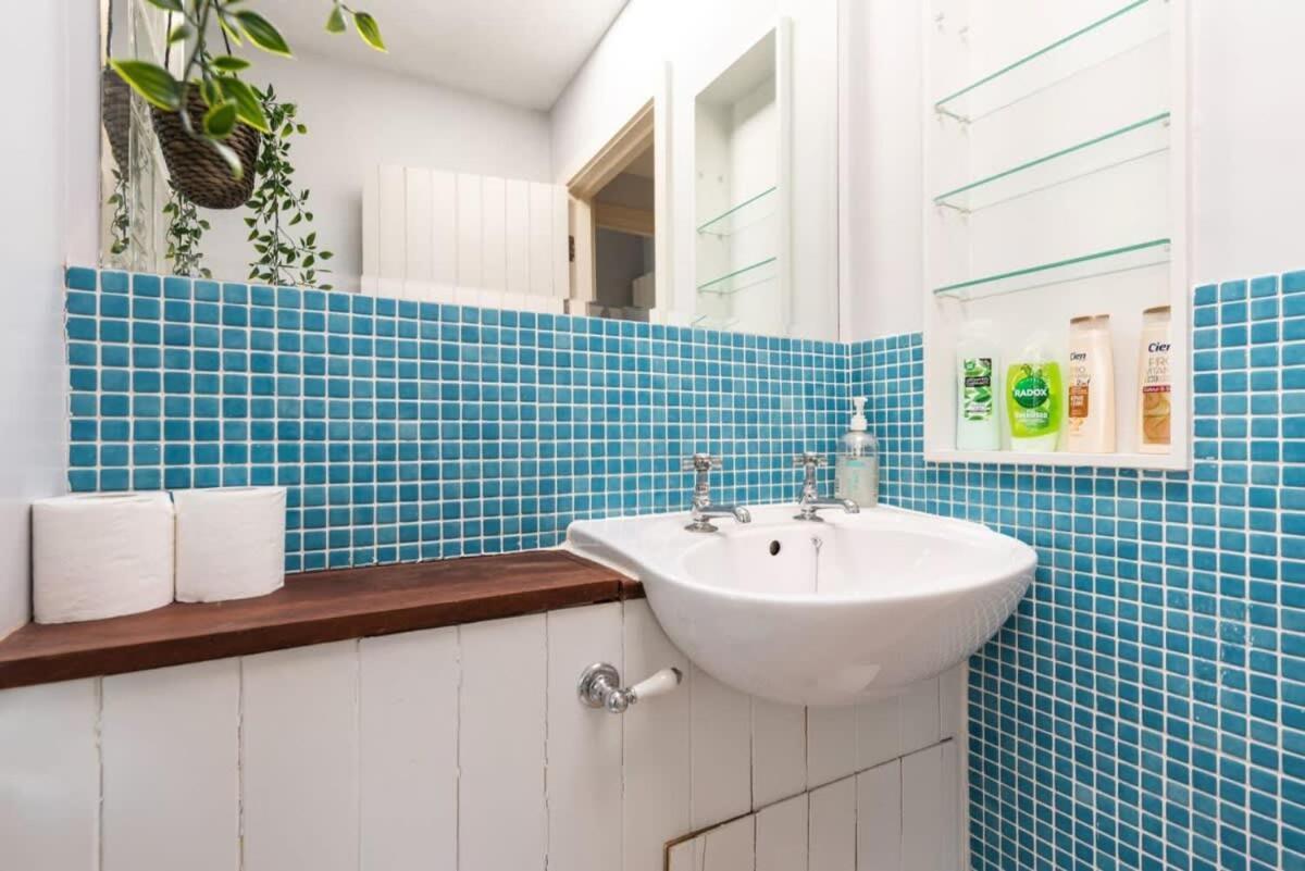 Holiday home Beautiful Location Fast Wifi N Tv